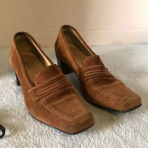 S. Oliver Heels  